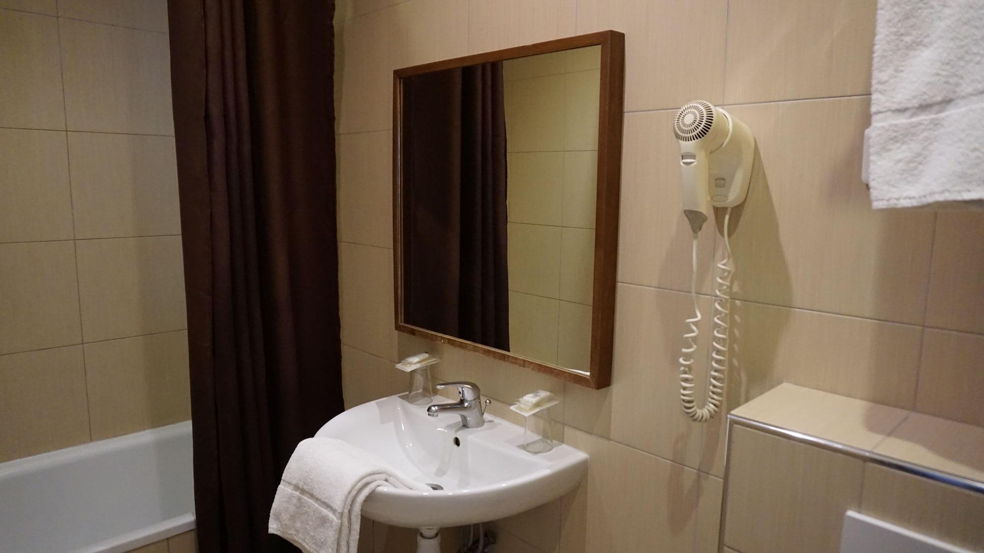 Hotel Liege Strasbourg Париж Екстериор снимка
