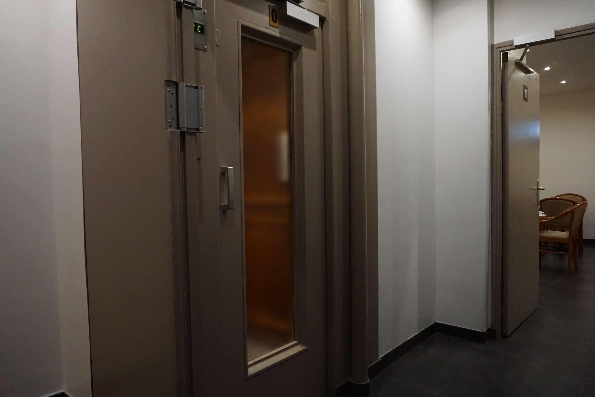 Hotel Liege Strasbourg Париж Екстериор снимка